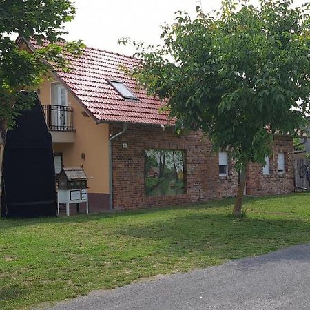 Ferienwohnung am Mühlstein Lübben Exterior foto