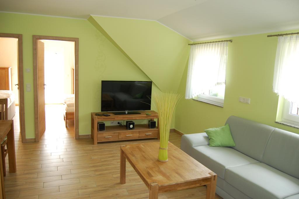 Ferienwohnung am Mühlstein Lübben Habitación foto